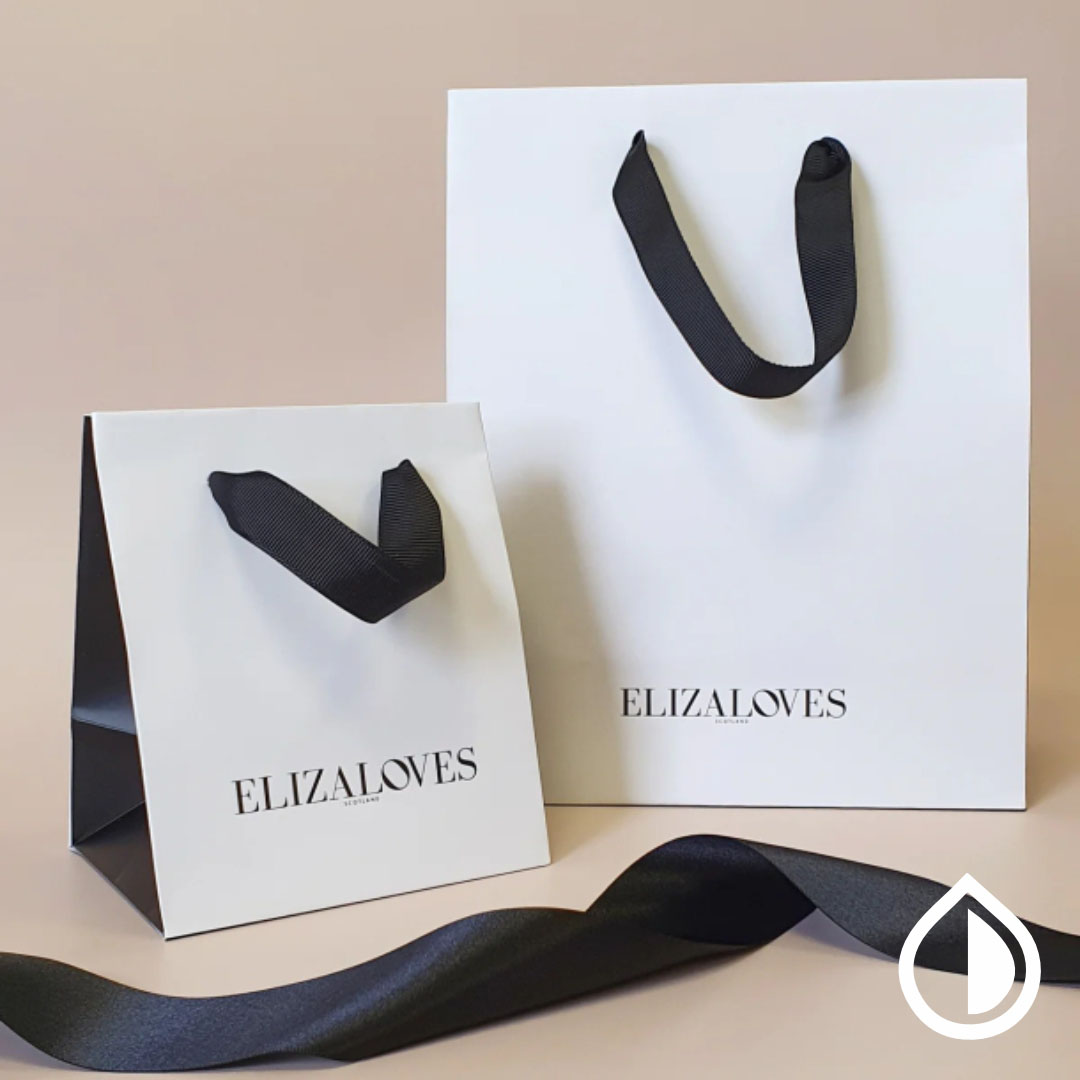 Branded custom paper bags with logo printing, luxury finishes, and eco-friendly materials – available in Dubai.